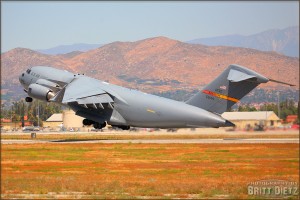 A C-17A Globemaster III takes off the 2008 March ARB Airshow