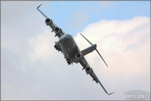 A C-17A Globemaster III banks overhead at the 2008 Riverside Airshow