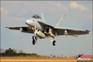 NAF El Centro PhotoCall - Landing F/A-18F Super Hornet